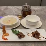 Jumbo Seafood Restaurant - 前菜3種