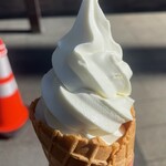 ドルチェ エスタシオン - 長門牧場のソフトクリーム　440円！