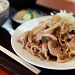 菱田屋 - 豚肉しょうが焼き定食 ご飯大盛