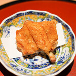 鳥焼き 小花 - 手羽先スパイシー唐揚げ