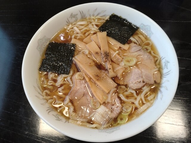 まるじゅう食堂 - 南長井（食堂）の写真