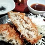 とんかつ六角箸 - メンチカツ断面図