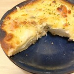 Jiro San Ichimaru - 里芋のグラタンパン？クリーミーで芋トロトロでうまい！パンはトースターど焼き直したら焼きすぎました