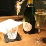 エ・オ ベルナール・ロワゾー・スィニャテュール - シャンパン