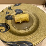 鮨 こう介 - ノドグロの湯葉包みの天ぷらオイスターソースと共に