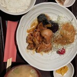 地鶏とこだわりたまごyama - 