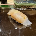 鮨 こう介 - 平目の昆布締め