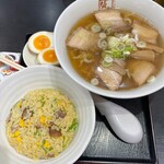 喜多方ラーメン 坂内 小法師 - 