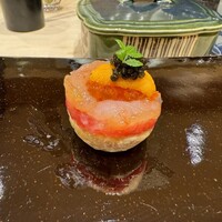 鮨 こう介 - パイ生地仕立てのミルフィーユ