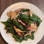 [Autumn Limited] Kale and Maitake Mushroom Sautéed in Butter