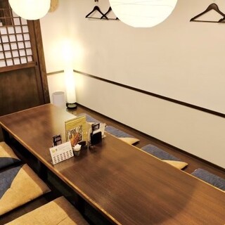 The interior of the store has a relaxed atmosphere. Both individuals and groups are welcome◎