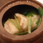 宇豆基野 - 椀　松茸土瓶蒸し　焼穴子　石川小芋；アップ