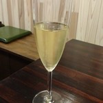 鉄板バル ボッカ - 軽く1杯