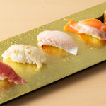 Sushi Sakaba Edomaru - にぎり寿司各種40種類以上ご用意しております。