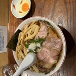 貝だし地鶏中華そば あん藤えのしま - 