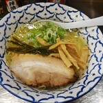 名古屋驛麺通り醐りょう 函館らーめん - 塩ラーメン
