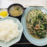 Nagasaki Champon Hyakumangoku - ♪肉ニラ炒め定食¥1155