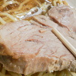 大きく、厚みのあるチャーシュー☆