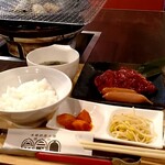 Narahachi Amagatsujiten - ハラミ定食