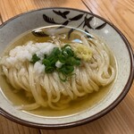 うどんや 大門 - ひやかけ、天ぷらや天かす無しでうどんを楽しみました