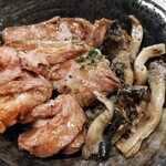 RF1 - 料理写真:牛肉のグリル 霜降りひらたけロースト添え