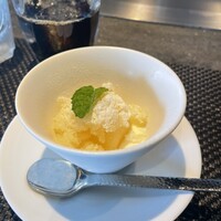 ニュー松坂 梅田32番街店 - 