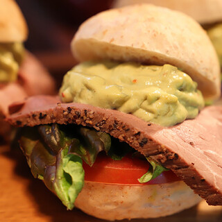 ビュッフェレストラン フォンテンブロー_1