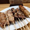 とりやす - 料理写真:精肉(5本) 800円(税込)。 
ハツ(5本) 800円(税込)。 
つくね棒(1本) 250円(税込)