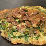 もりぐち - 「アゴすじピリ辛ニラうす焼き」 (۳˚Д˚)۳ゴロゴロのアゴすじ