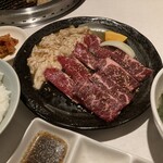 焼肉 李季 - スタミナランチ(サガリ、牛カルビ、豚ホルモン)