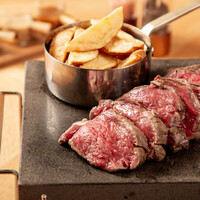 JAPANESE BEEF SIRLOIN　　国産牛サーロイン　（サーロイン） 300g