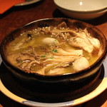 目白スペインバル - 季節の魚料理　（広島産 牡蠣 と 昇竜マイタケ のアヒージョ）　(2013/10)