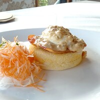 メインダイニングルーム 三笠 - エッグベネディクト奈良ホテルスタイル
