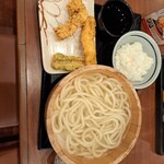 丸亀製麺 - 