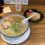 元祖赤のれん 節ちゃんラーメン 天神本店 - 