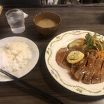 洋風食堂 枝 - 