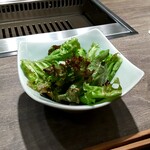 USHIGORO S. - サラダ