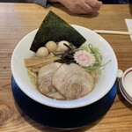 横浜家系ラーメン 吉岡家 - 