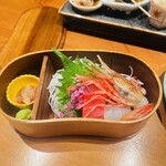 食堂TOMIDORI36 - お造り盛り合わせ　699円