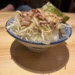 熟成とんこつラーメン専門 一番軒 - 