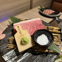 近江うし 焼肉 にくTATSU 青山本店 - 