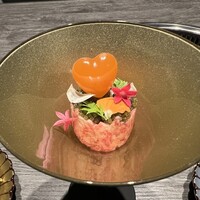 牛に金棒 麻布十番 - 【ユッケ】太田牛　カクテルユッケ