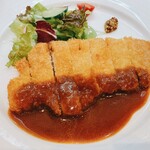 洋食屋 ふじ家 - 三重産豚ロースのカツレツ①