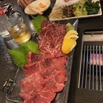 焼肉市場 - 