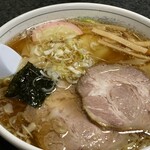 Maedaya - 別日に食し撮影したワンタン麺は一番人気らしい！