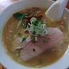 麺武者 - 料理写真:濃厚スープ、しっとりチャーシュー爽やかミツババランスがいい感じ