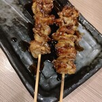 Yakitori Senta - かわ（タレ）¥160/税別（1本）