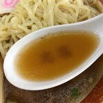 中華料理高楽 - ラーメンのスープ