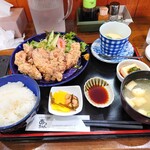あっちゃん - 2023年10月　鶏唐揚げ定食（850円）