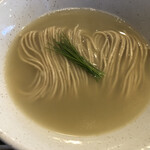 塩家 誇道 - スープと麺